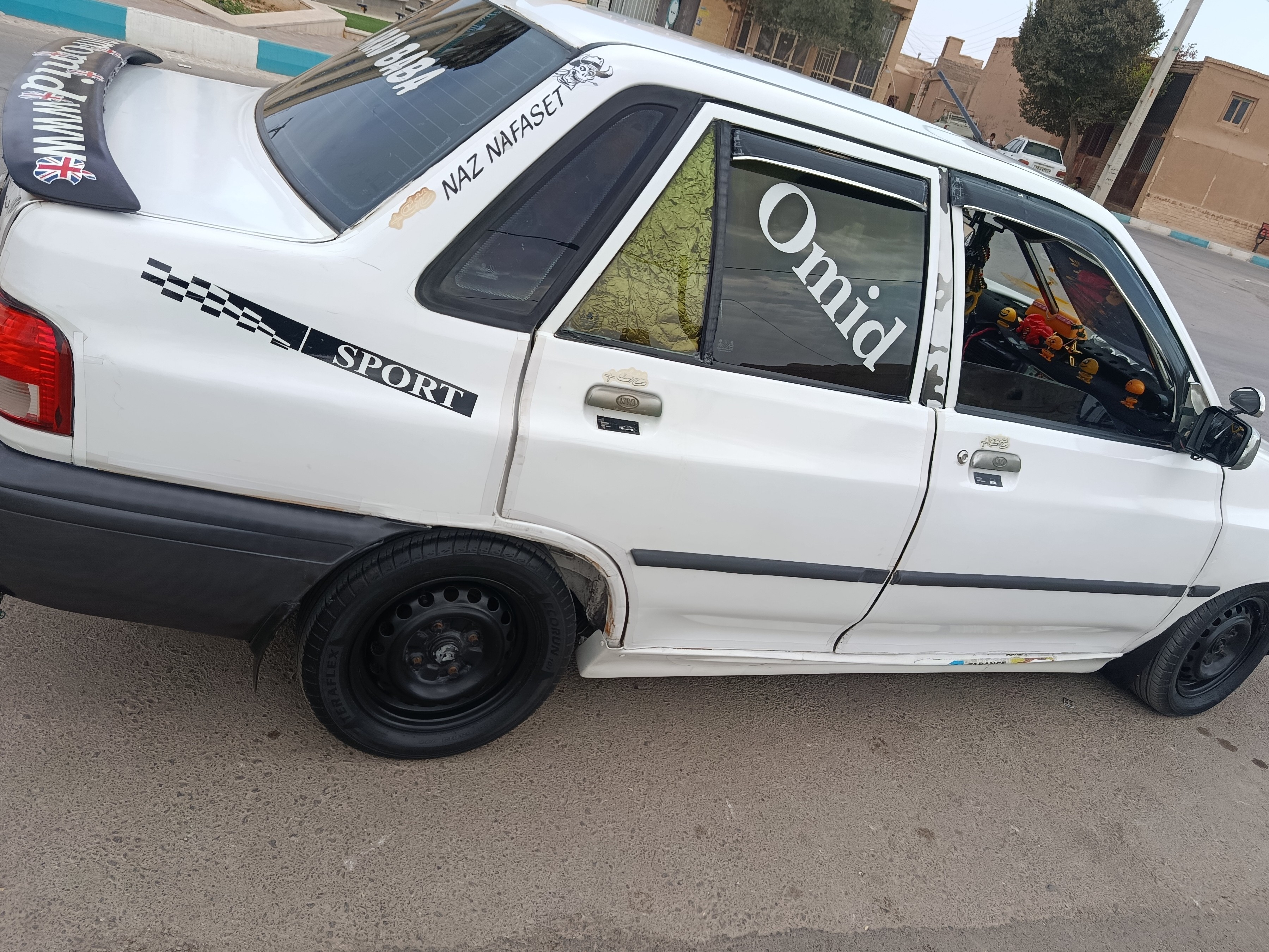 تصویر 4 از پراید صندوق دار ۱۳۸۴
