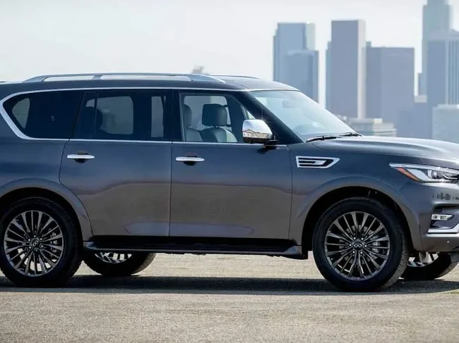 تصویر 4 از اینفینیتی QX80 ۱۴۰۱