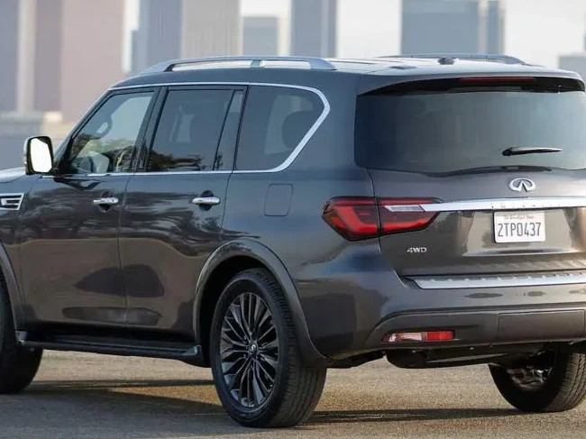 تصویر 2 از اینفینیتی QX80 ۱۴۰۱