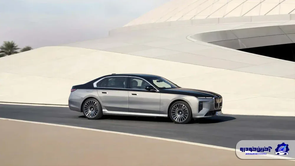 ب ام و M760 xDrive معرفی شد؛ بازگشت موتور V8 با قدرت ۵۷۰ اسب بخار