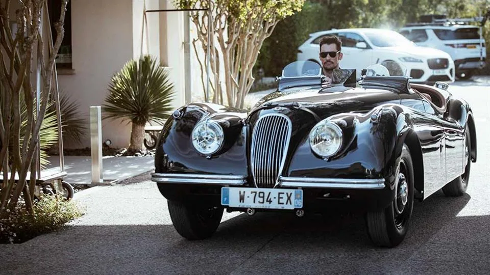 جگوار XK120 بازسازی شده