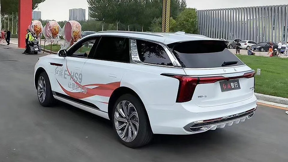 هونگچی E-HS9