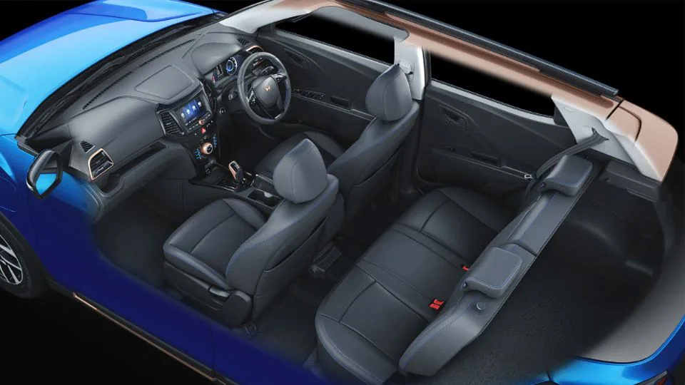 کراس اور برقی ماهیندرا XUV400