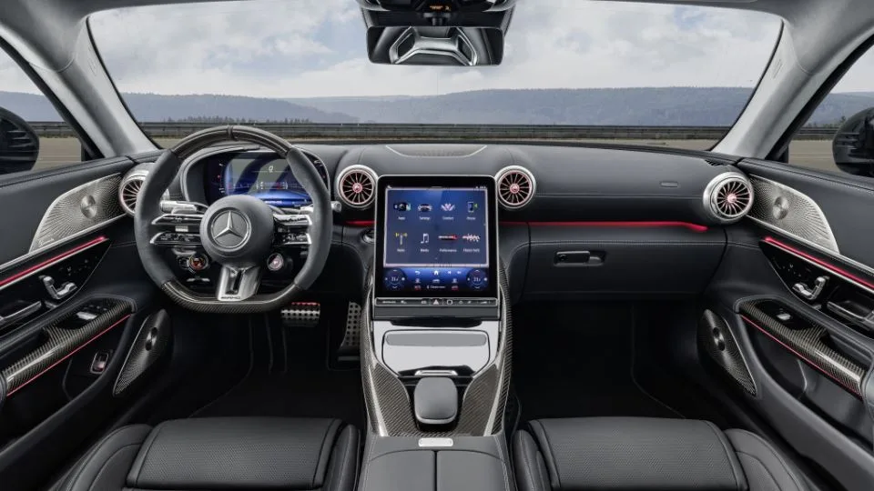 مرسدس AMG GT کوپه 2024