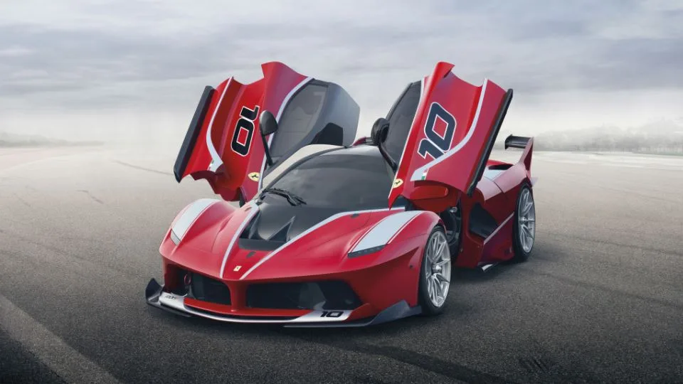 فراری FXX K