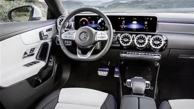 کابین مرسدس بنز CLA شوتینگ بریک