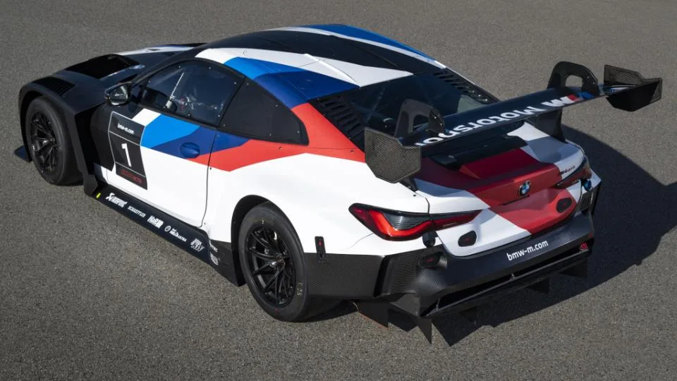 بامو M4 GT3