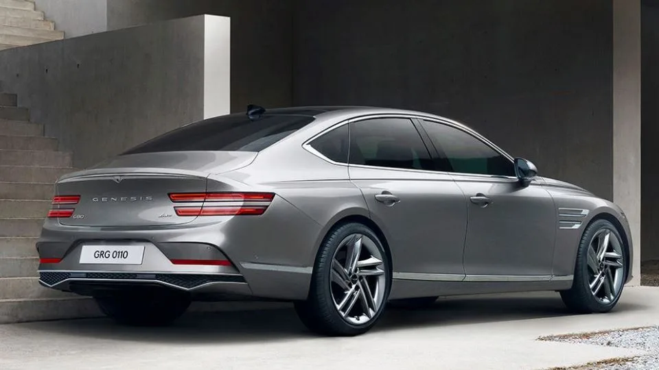 2025 جنسیس G80