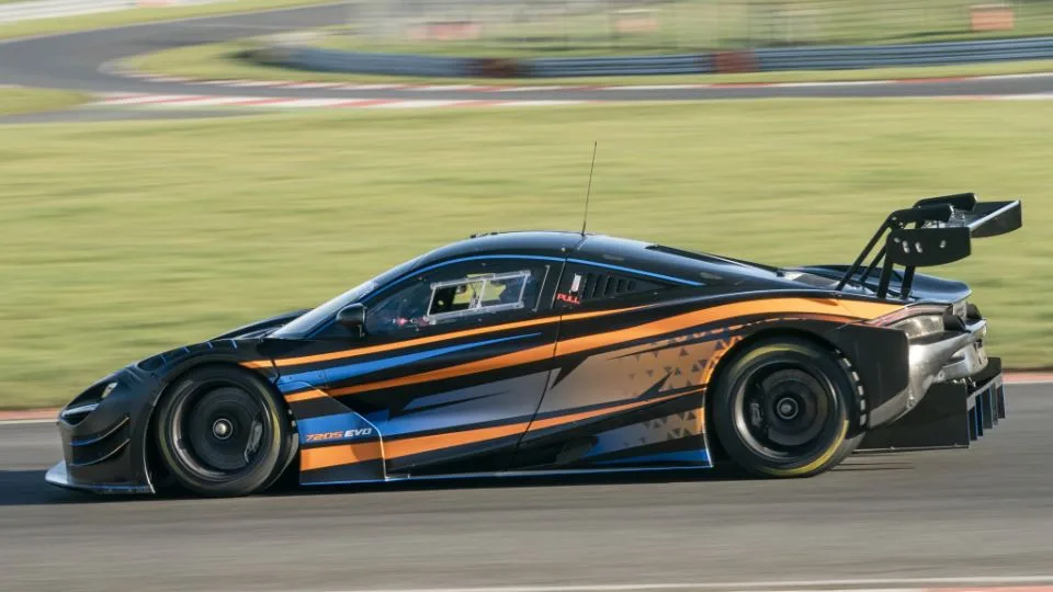مکلارن 720 GT3 اوو