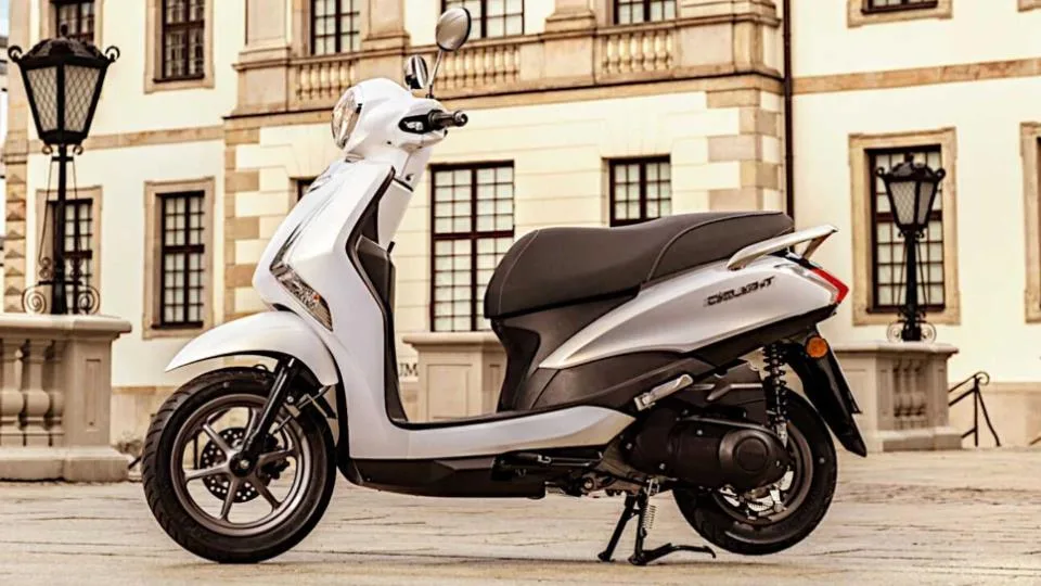 اسکوتر یاماها D’elight