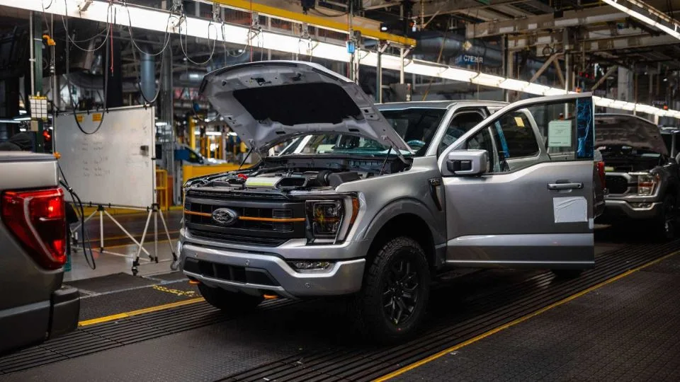 ثبت رکورد تولید چهل میلیون دستگاه فورد F-150