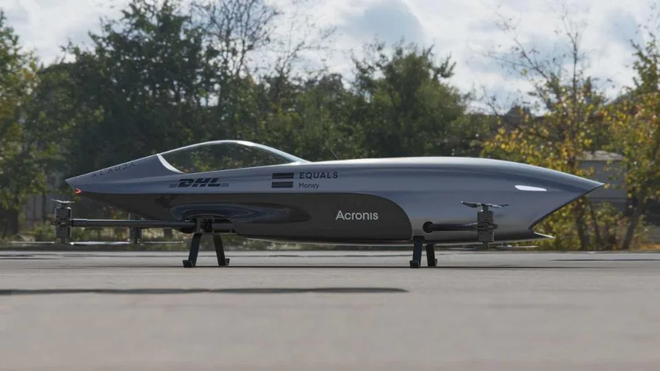 خودروی برقی پرنده مخصوص مسابقات Airspeeder