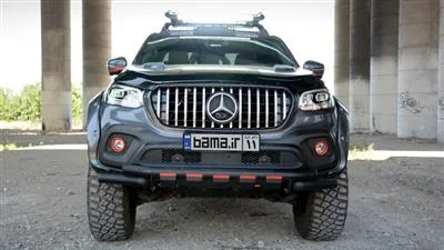 نمای جلو مرسدسبنز X250d