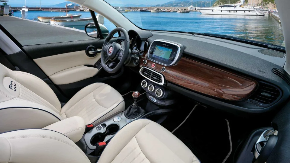 کابین فیات 500X نسخه Yachting