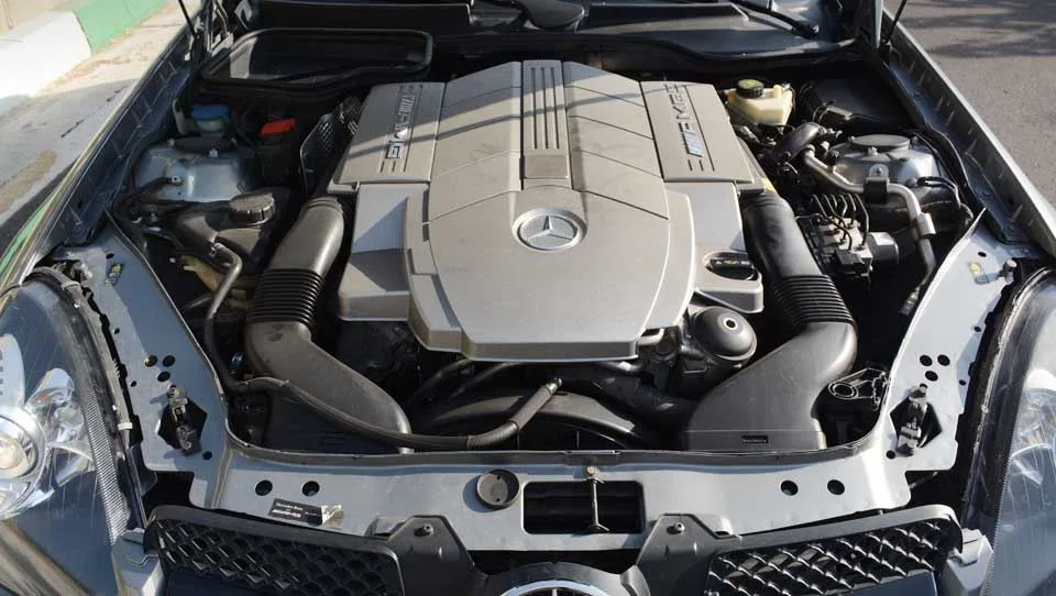 پیشرانه و مشخصات فنی مرسدس بنز SLK55 AMG