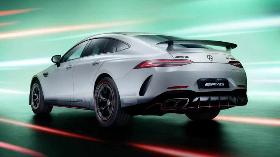 مرسدس-آامگ GT63 SE پرفورمنس F1 Edition
