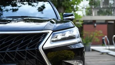 طراحی چراغهای لکسوس LX570