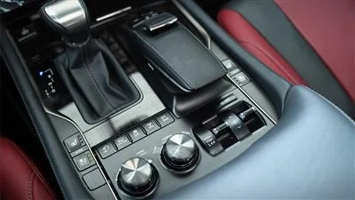 مودهای آفرود در لکسوس LX570