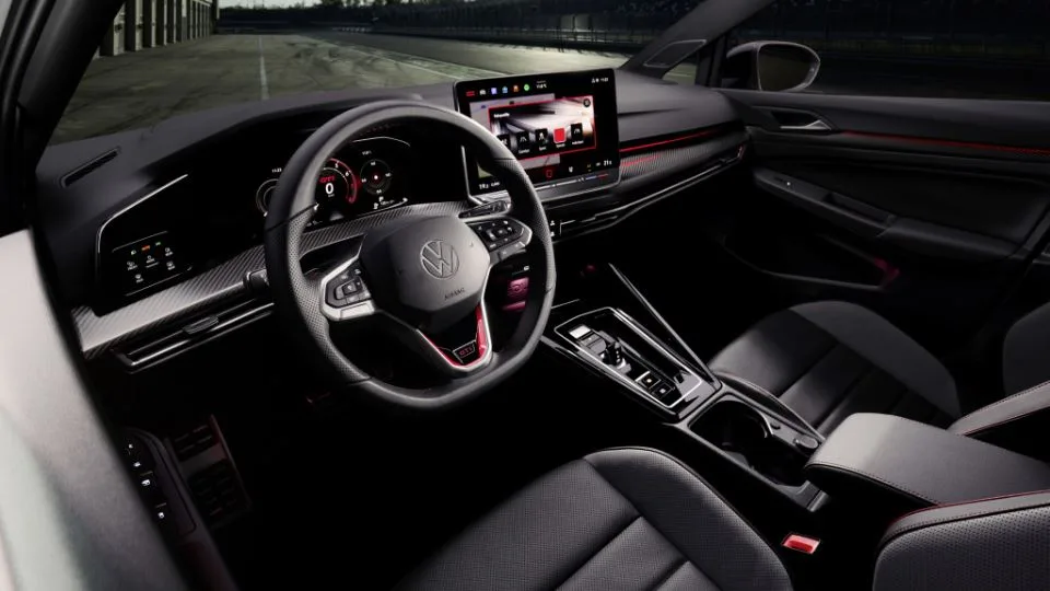 فولکس واگن گلف GTI کلاب اسپرت