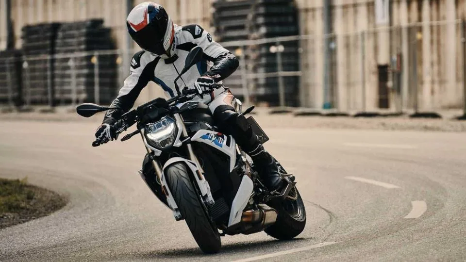 موتورسیکلت بامو S1000RR مدل 2021