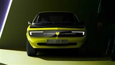 اپل مانتا GSe ElektroMOD کوپه کلاسیک برقی