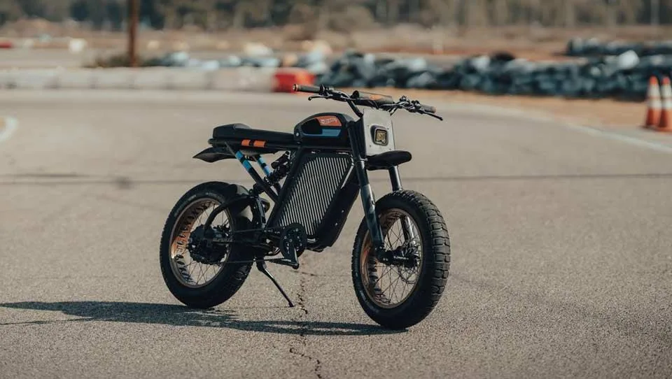 دوچرخه برقی محصول مشترک E-Bike و هات ویلز