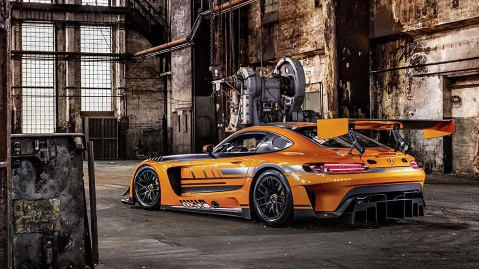 پیشرانه خودروی مسابقهای amg gt3