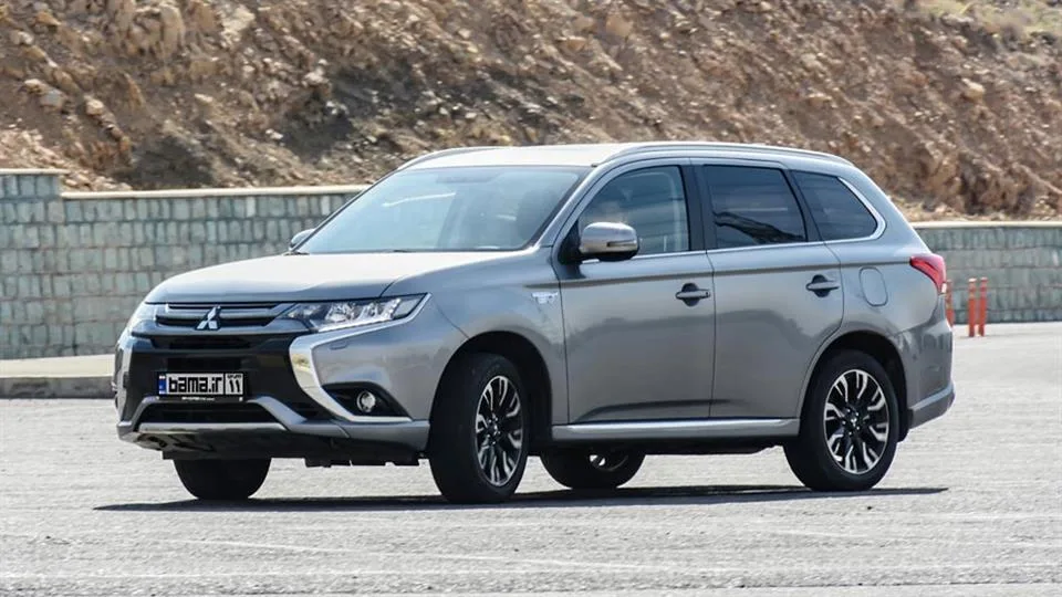 تست و بررسی اوتلندر PHEV