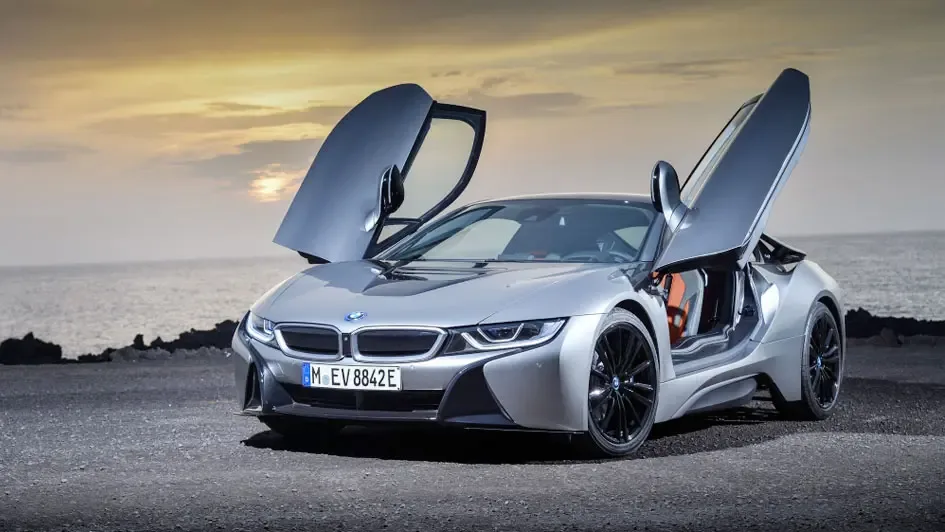 4 - ب‌ام‌و i8