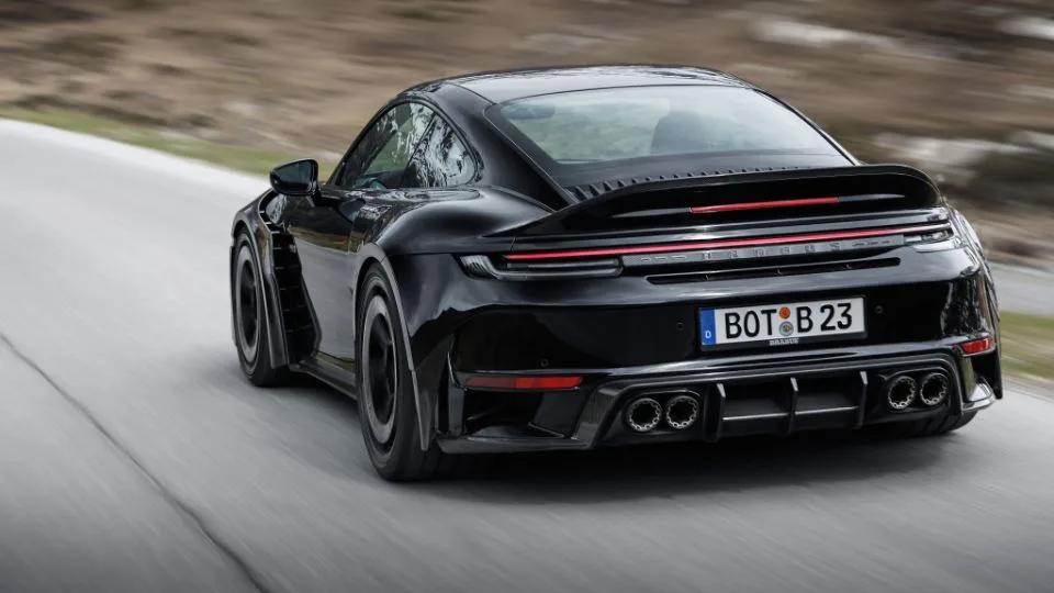 پورشه 911 برابوس 900 راکت R