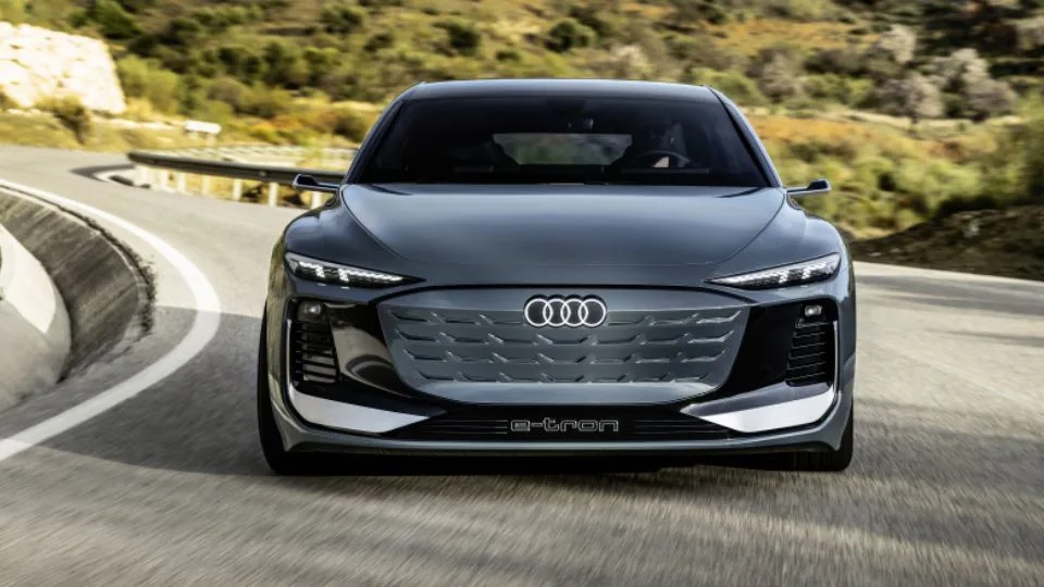 آئودی A6 آوانت E-Tron
