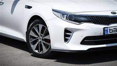 چراغهای کیا اپتیما