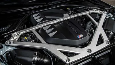 2023 BMW M4 CSL