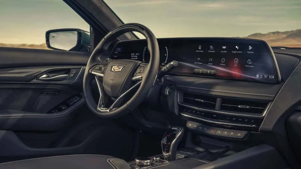 معرفی کادیلاک CT5-V و CT5-V بلک وینگ 2025