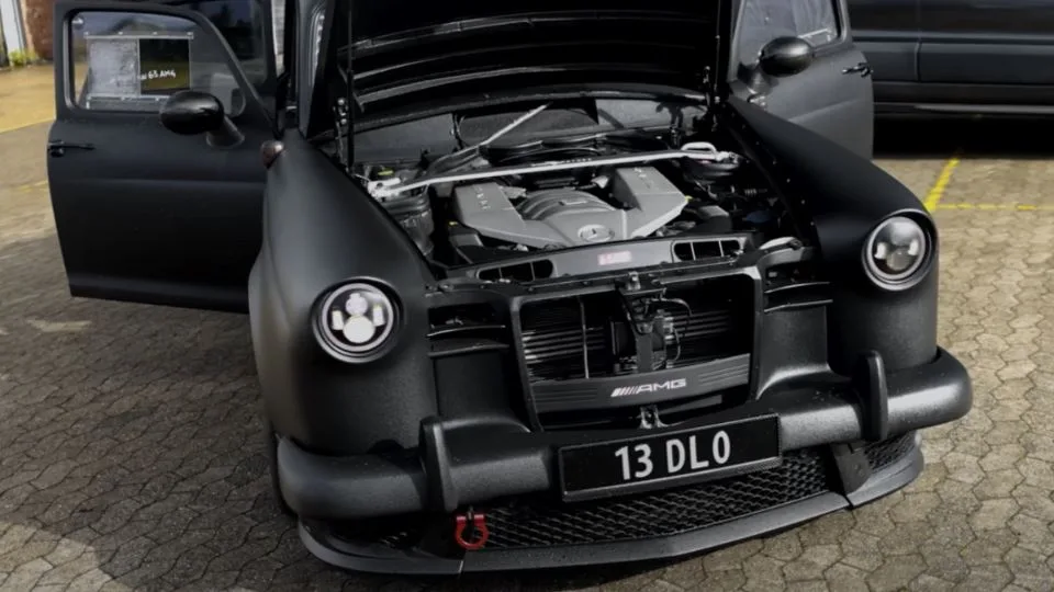 بنز پونتون کلاسیک ترسناک با پیشرانه AMG