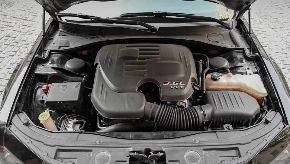 پیشرانه کرایسلر 300S