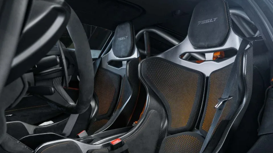 نوویتک مک لارن 765LT