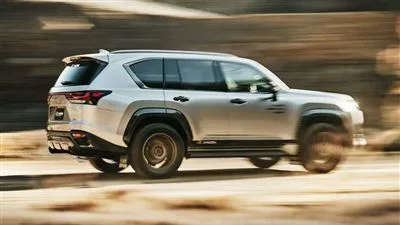 نسخه آفرود از لکسوس LX