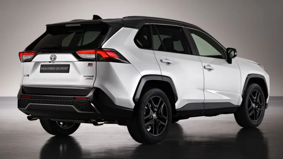 تویوتا راوفور GR Sport