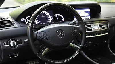 فرمان و وضعیت راننده در مرسدسبنز CL500