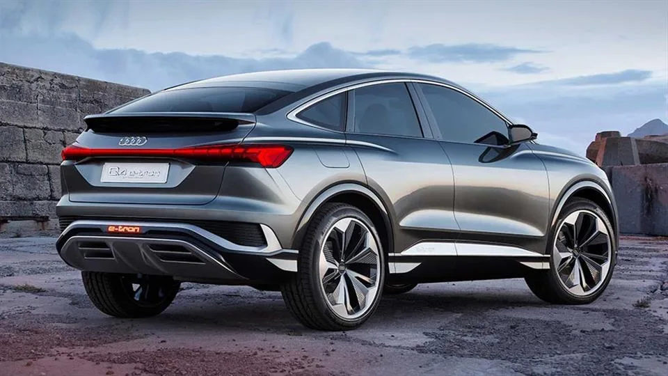 کانسپت آئودی Q4 E-Tron اسپرتبک