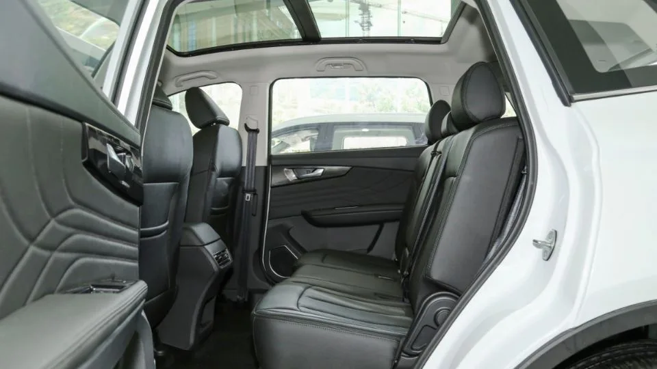ویچای VGV U70