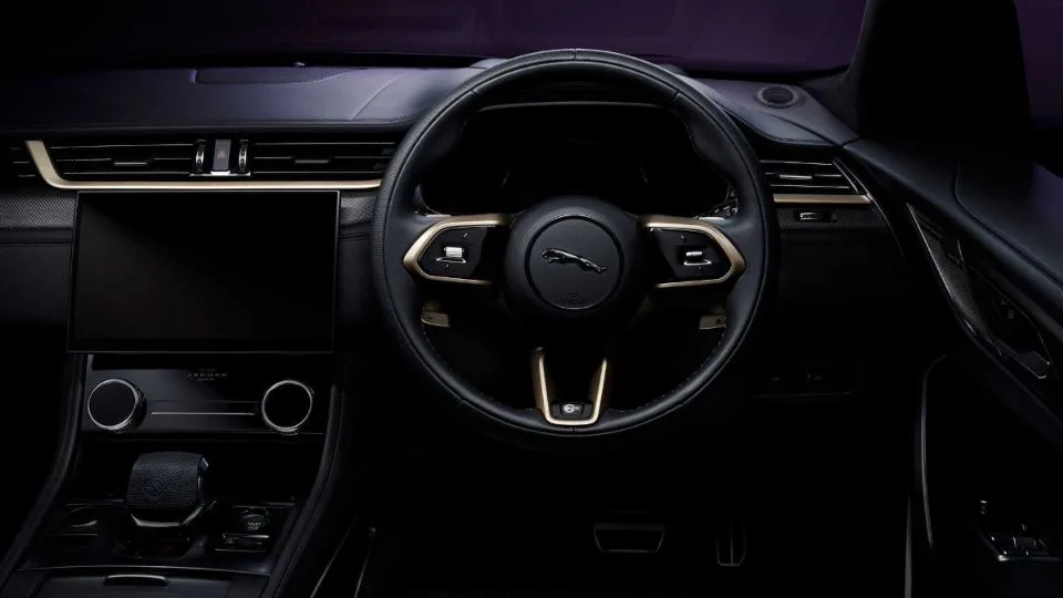 Jaguar FPace SVR Edition 1988