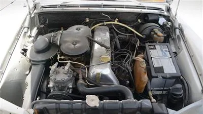 موتور شش سیلندر مرسدسبنز W108 مدل 1970