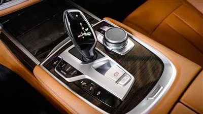 گیربکس بامو 730li مدل 2020