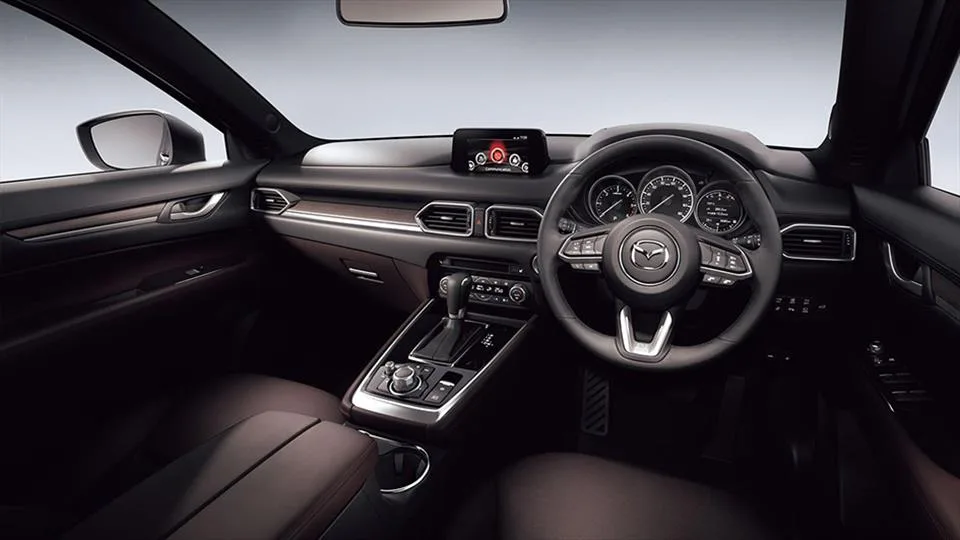 کابین مزدا CX-8