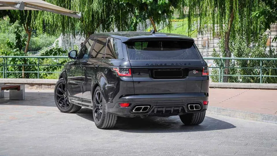 طراحی نمای عقب رنجرور اسپرت SVR مدل 2020
