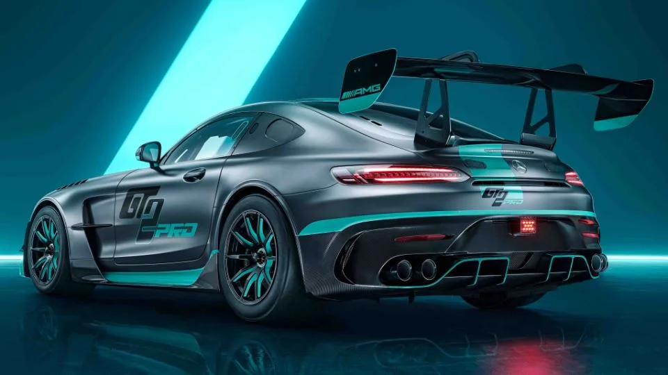مرسدس AMG GT2 Pro