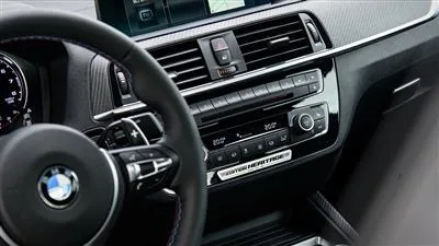 کابین ب ام و M2 Heritage Edition