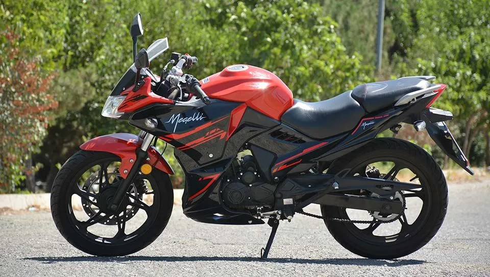 بررسی موتورسیکلت مگلی 200R SE